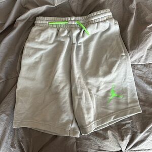 Nike Air Jordan Boys Medium Gray and Green Athletic Shorts